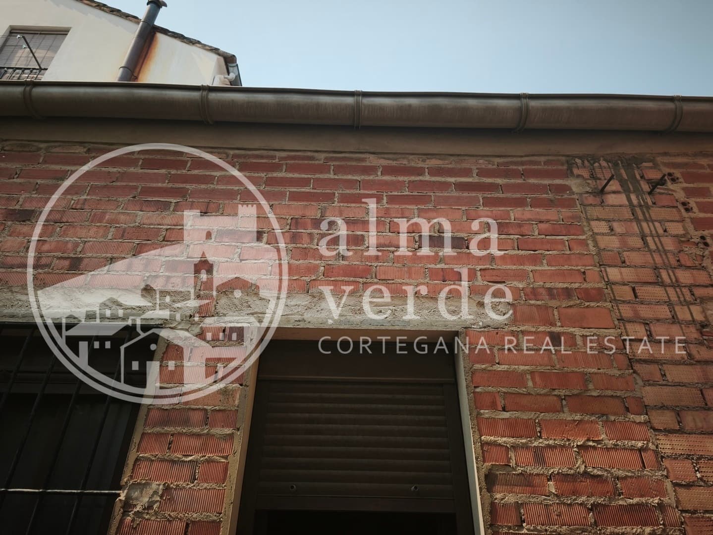 Casa céntrica de esquina frente a la estación - Image 13