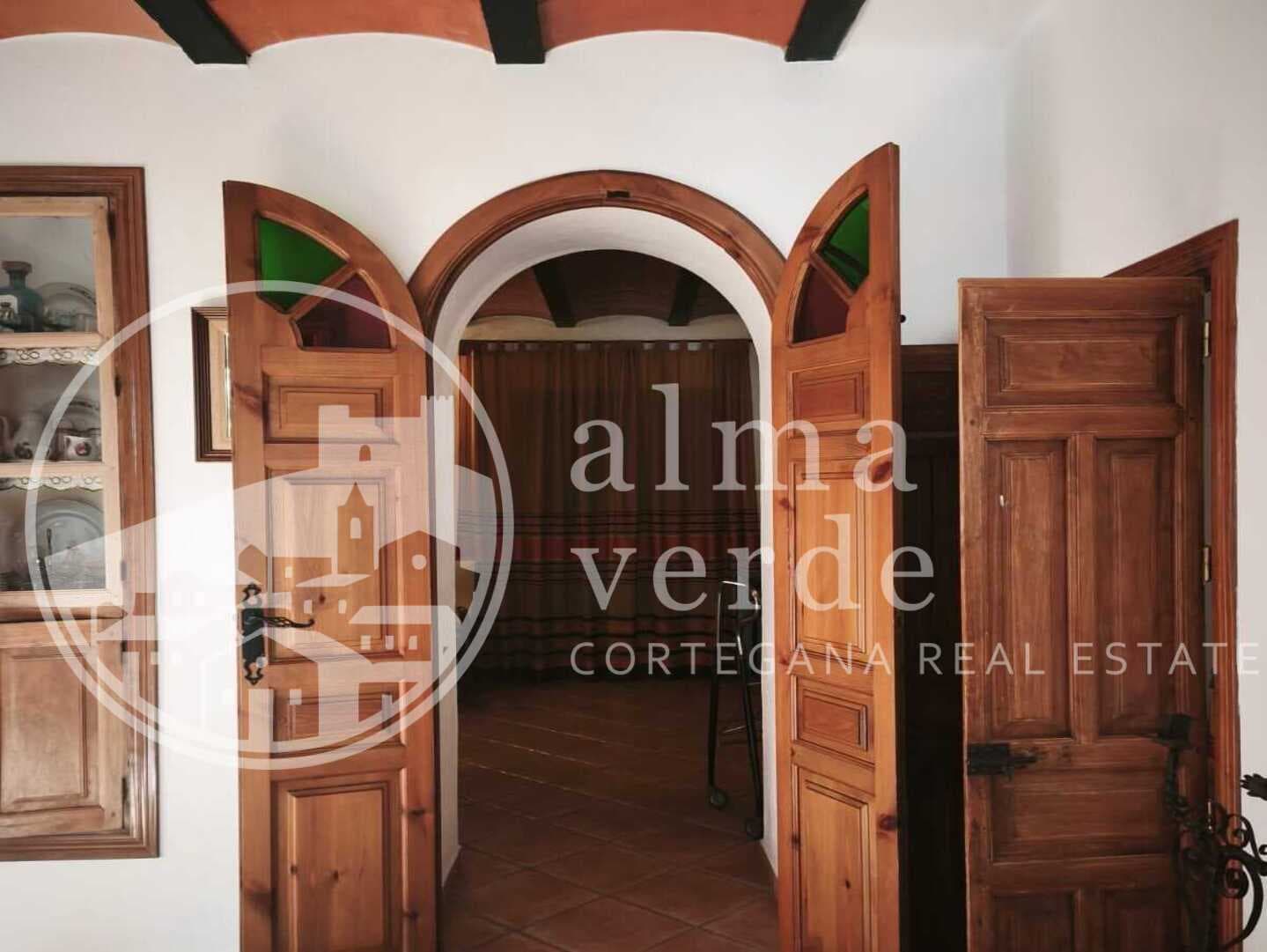 October to June Rental Opportunity: 3-Bedroom Home in the Charming Hamlet of Los Andreses - Image 5